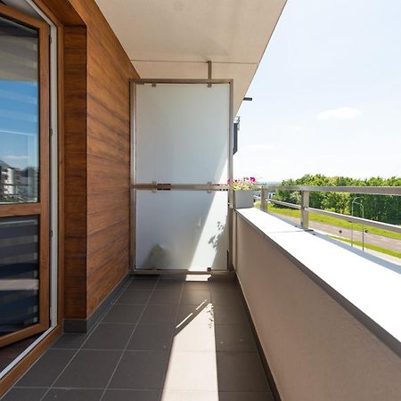 3 Bedrooms Premium Bella Blue For 8 Guests With Ac And Free Out Side Parking Жешув Экстерьер фото