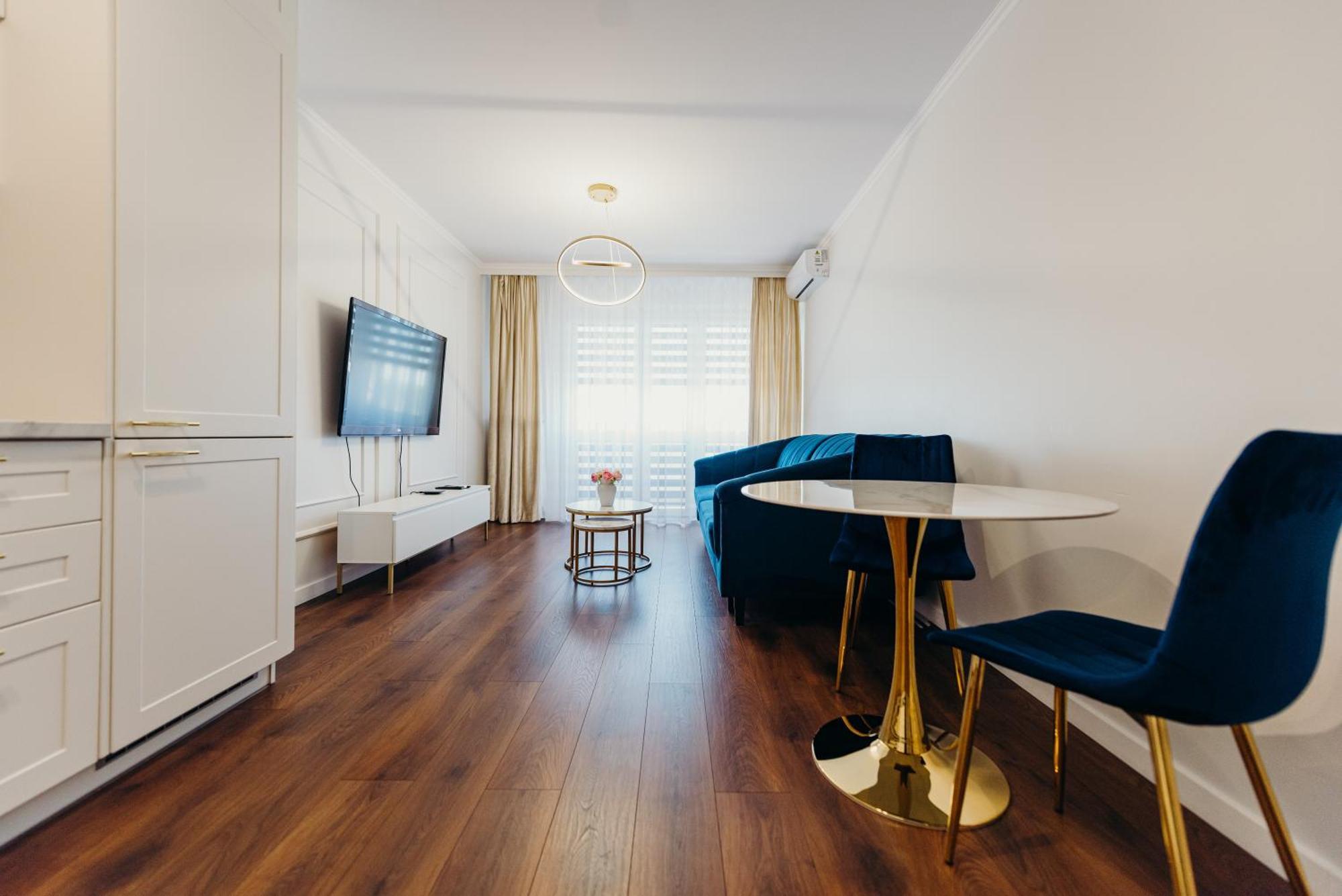 3 Bedrooms Premium Bella Blue For 8 Guests With Ac And Free Out Side Parking Жешув Экстерьер фото