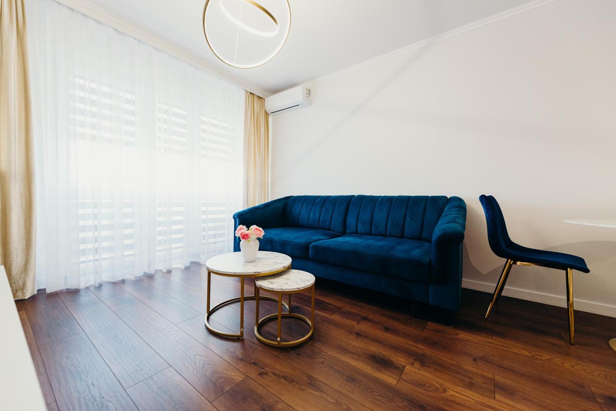 3 Bedrooms Premium Bella Blue For 8 Guests With Ac And Free Out Side Parking Жешув Экстерьер фото
