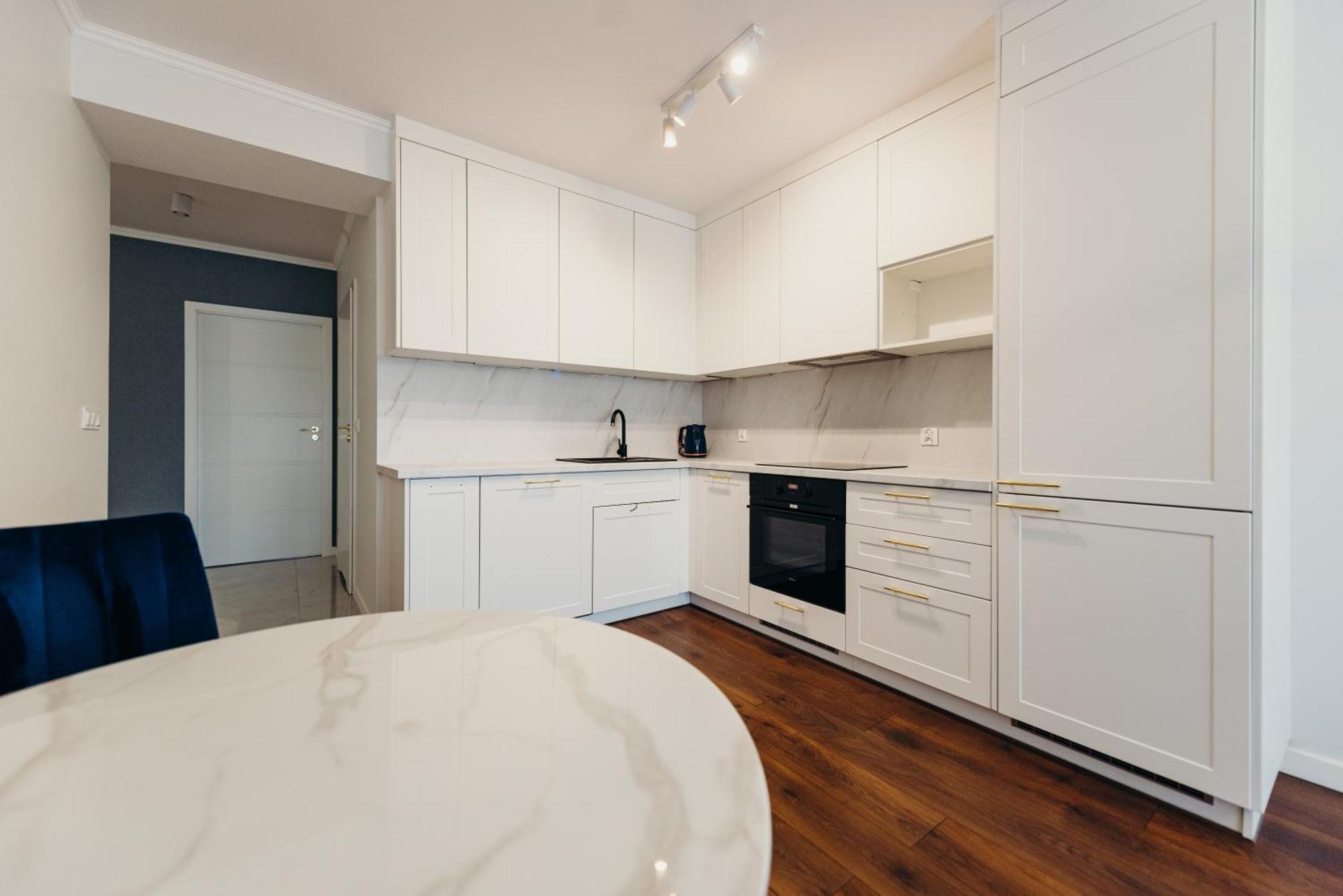 3 Bedrooms Premium Bella Blue For 8 Guests With Ac And Free Out Side Parking Жешув Экстерьер фото