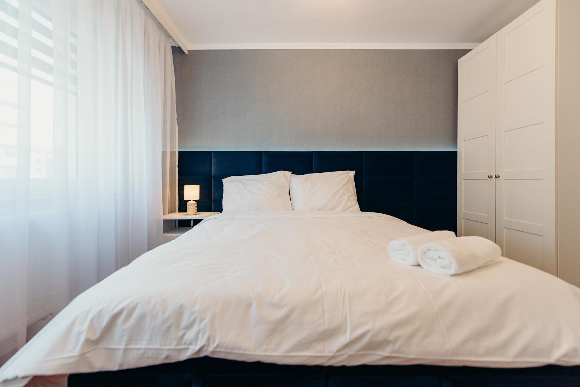 3 Bedrooms Premium Bella Blue For 8 Guests With Ac And Free Out Side Parking Жешув Экстерьер фото