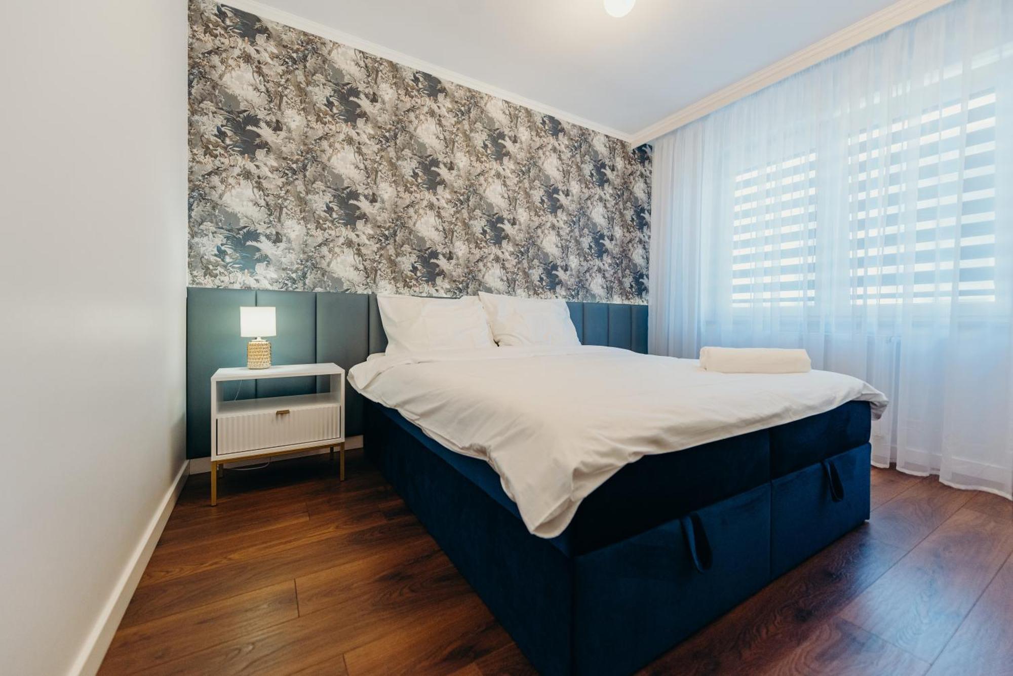 3 Bedrooms Premium Bella Blue For 8 Guests With Ac And Free Out Side Parking Жешув Экстерьер фото